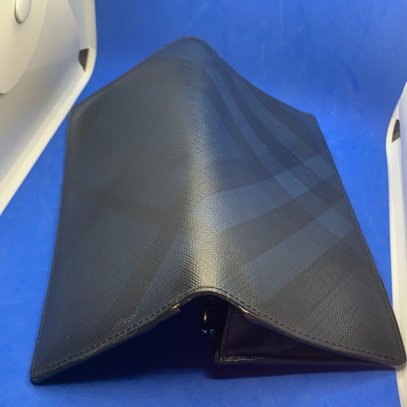 Burberry Black blue London Check and Leather Continental Wallet - Picture 8 of 9